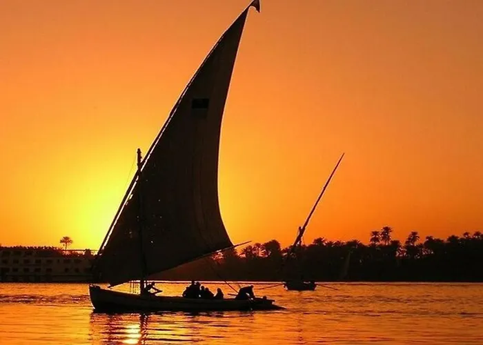 Golden Palace Nile View - Appartment