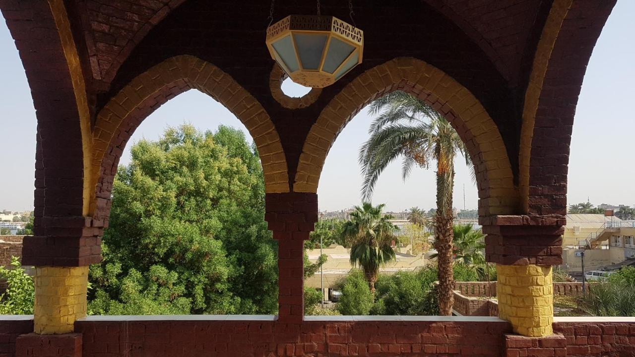 Golden Palace Nile View - Apartment *